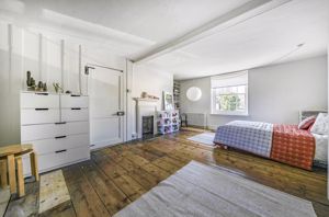 Photo 15- click for photo gallery